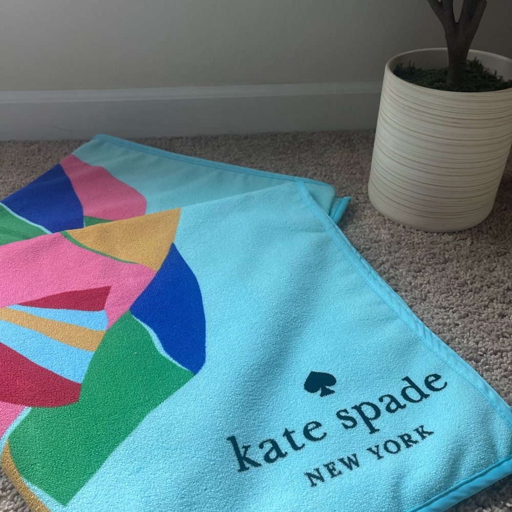 Kate Spade - Tropical Fish Beach Towel